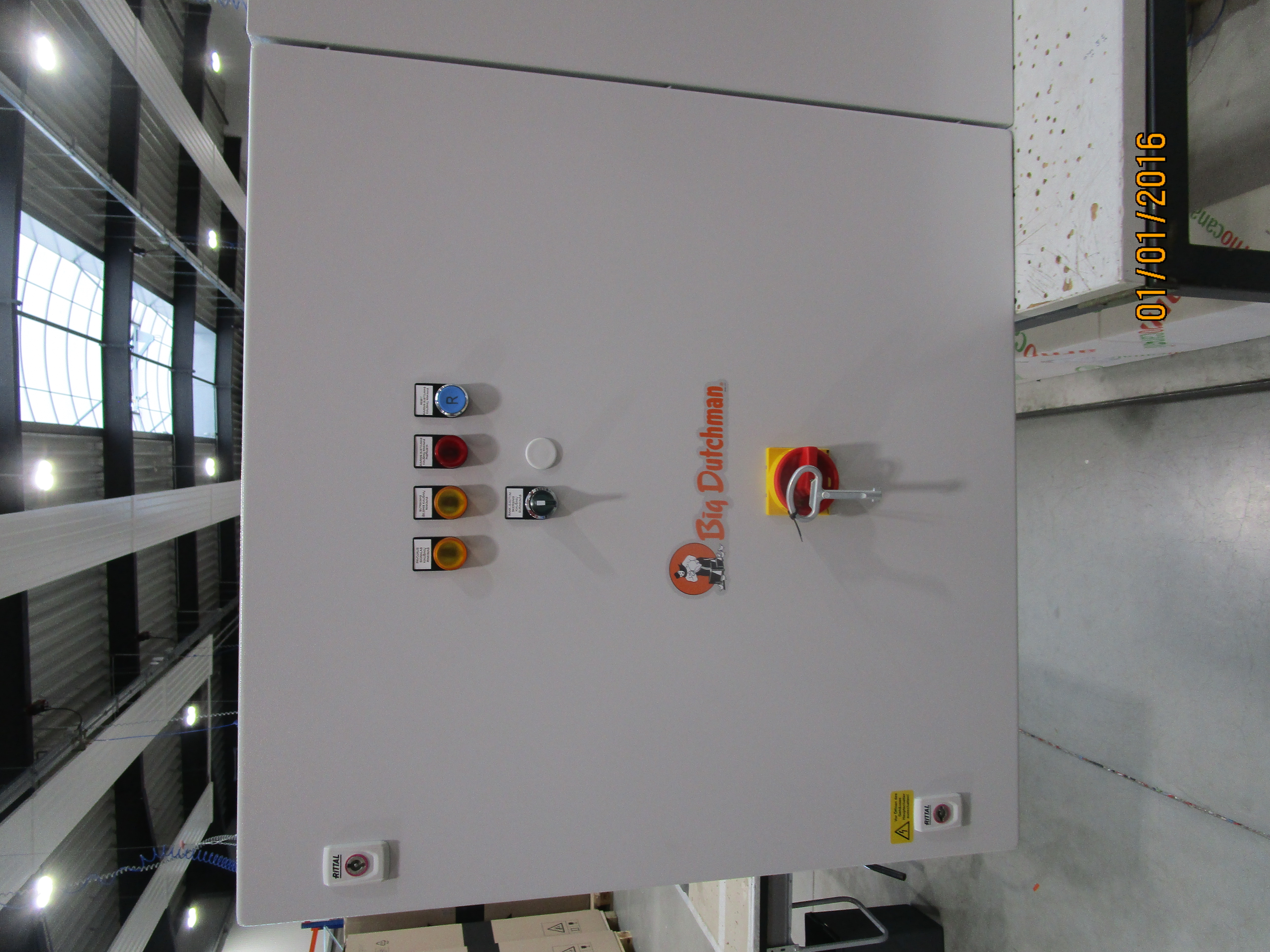 Switch cabinet Egg cross collection 1x C/ 1x CC